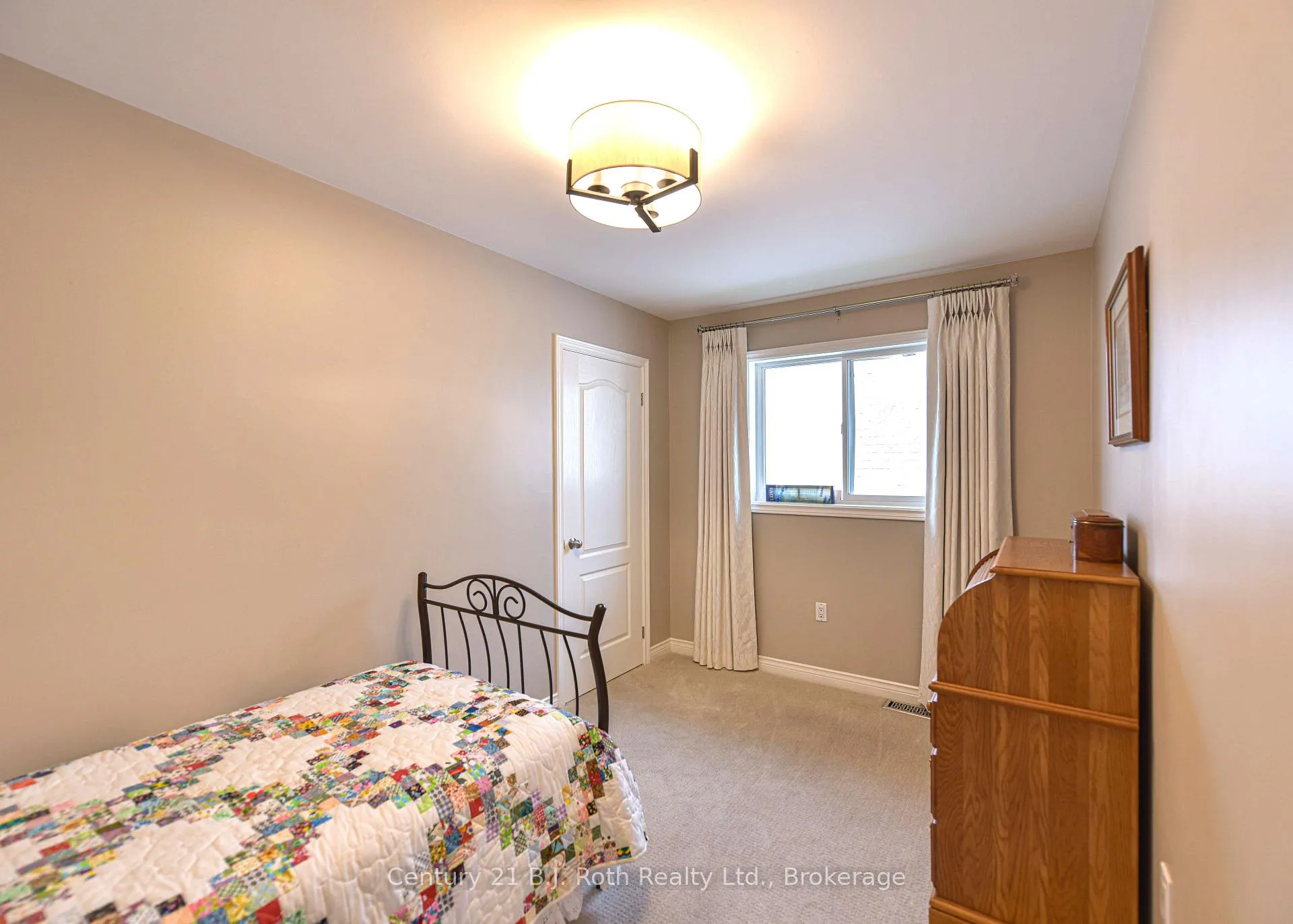 Photo 40 of 3196 Monarch Drive, Orillia — HOMEH