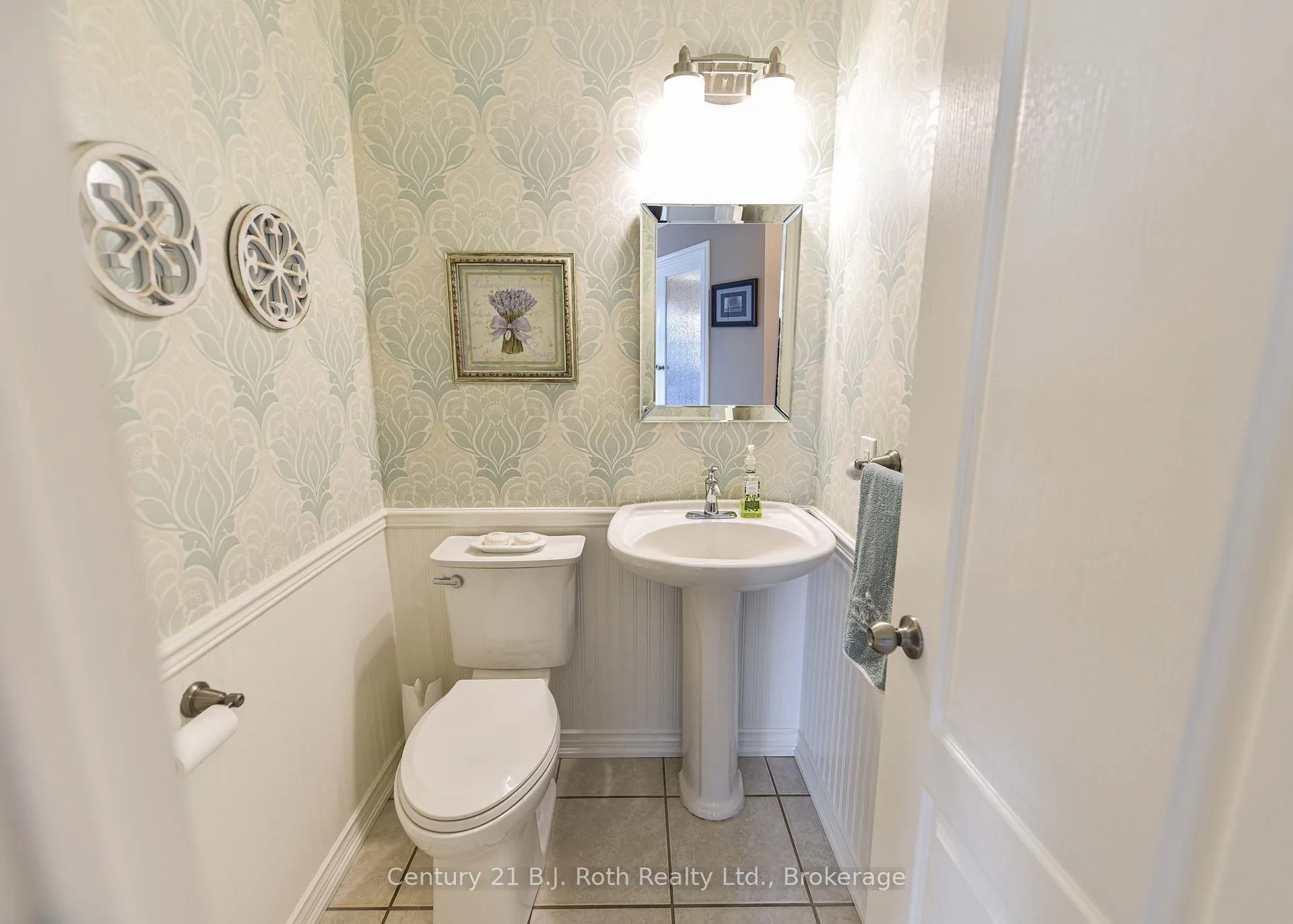 Photo 43 of 3196 Monarch Drive, Orillia — HOMEH