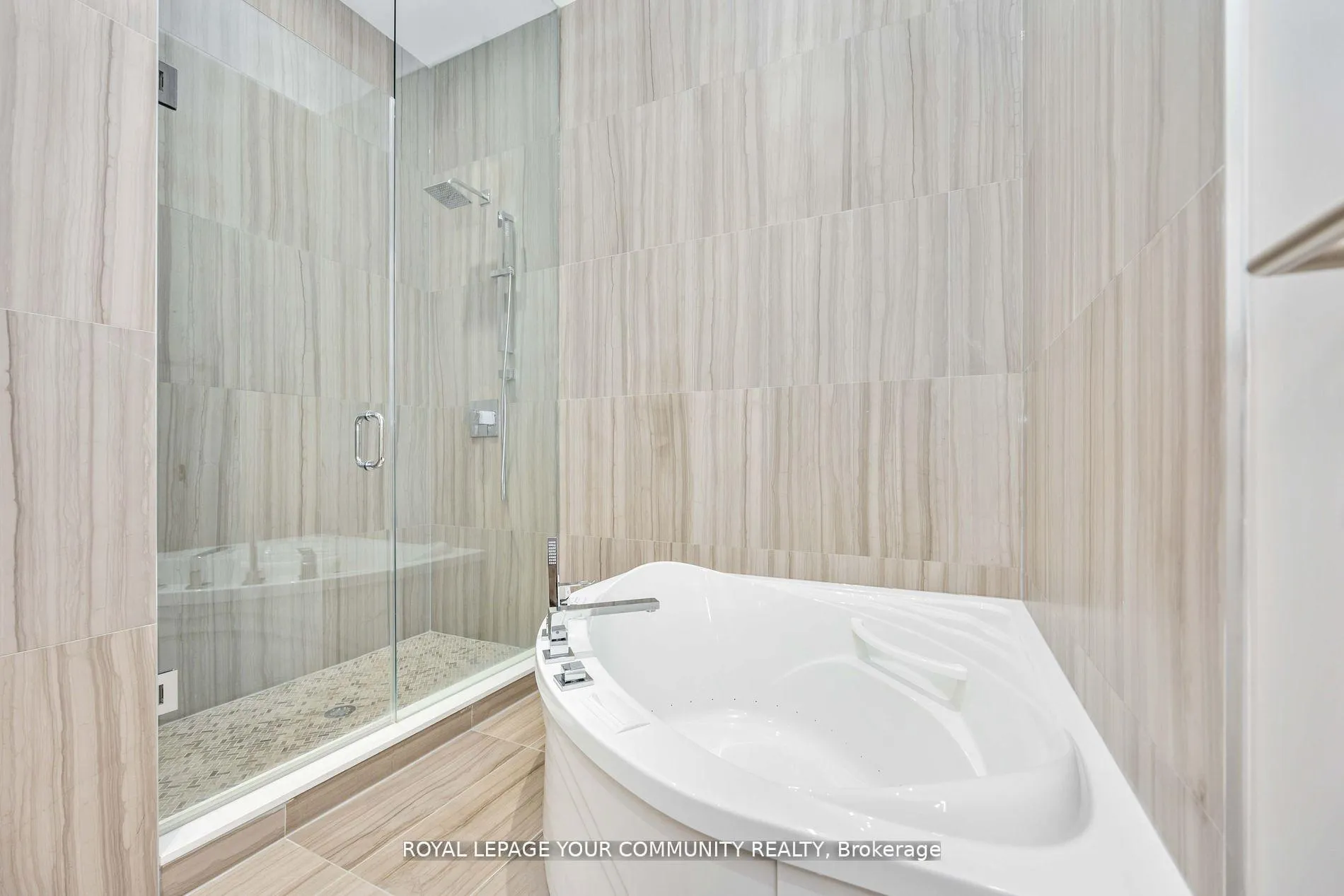 Photo 13 of Unit PH1, 1 Grandview Avenue E, Markham, Grandview — HOMEH