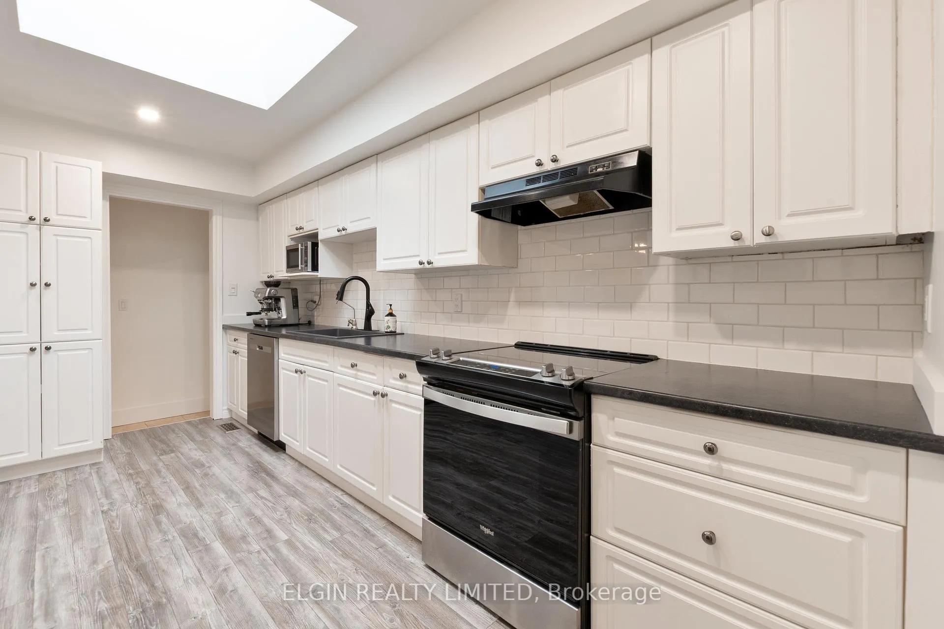 Photo 16 of 6 Dunwich Drive, St. Thomas — HOMEH