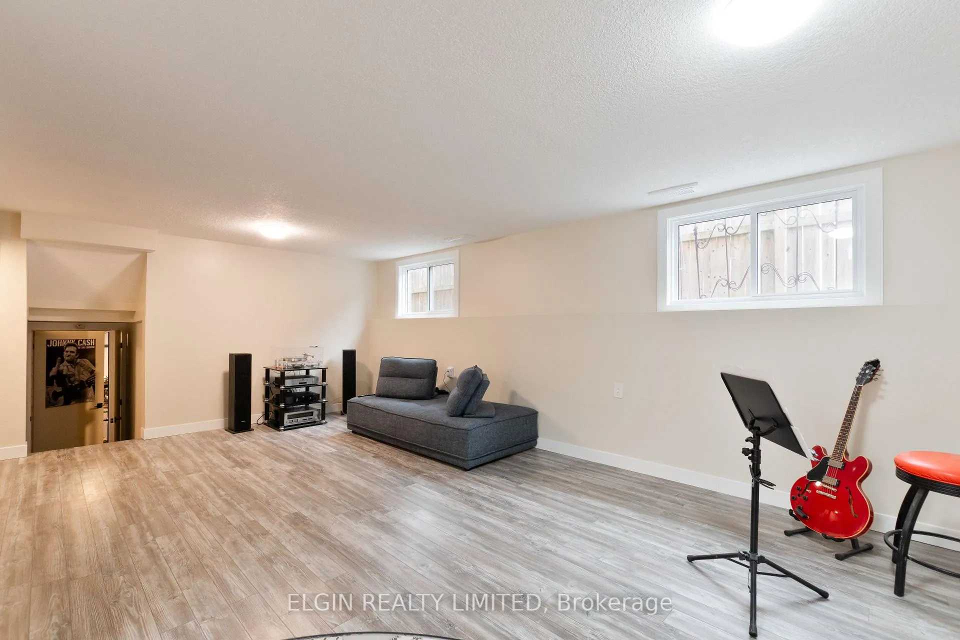 Photo 30 of 6 Dunwich Drive, St. Thomas — HOMEH