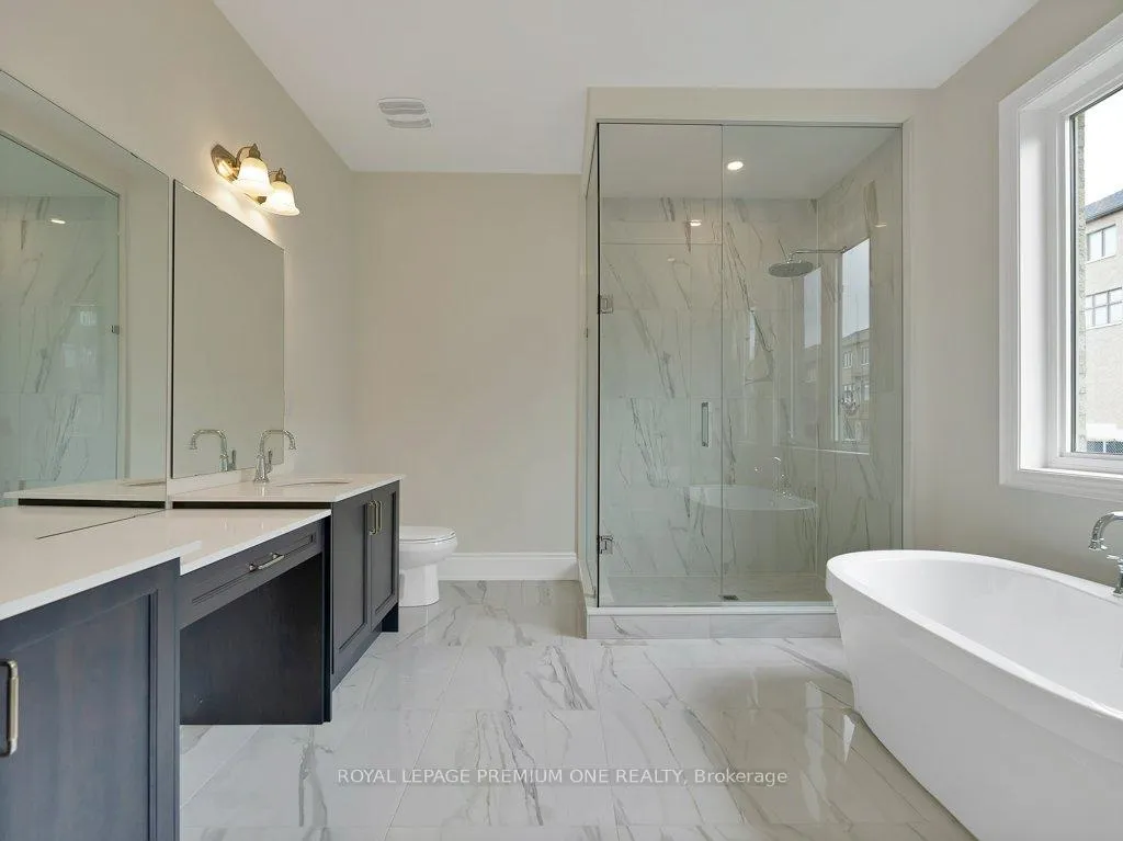 Photo 27 of 30 James Walker Avenue, Caledon, Caledon East — HOMEH