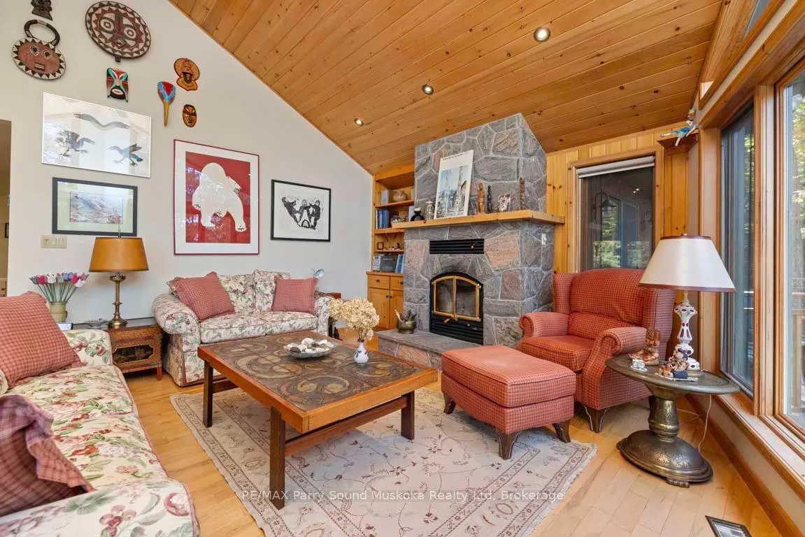 Photo 11 of 5 Loon Call Lane, McKellar — HOMEH
