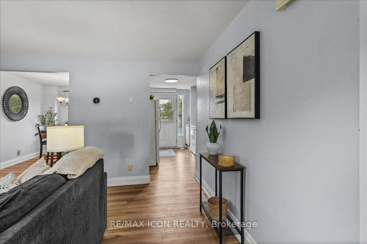 Photo 7 of 331 Preston Parkway, Cambridge — HOMEH