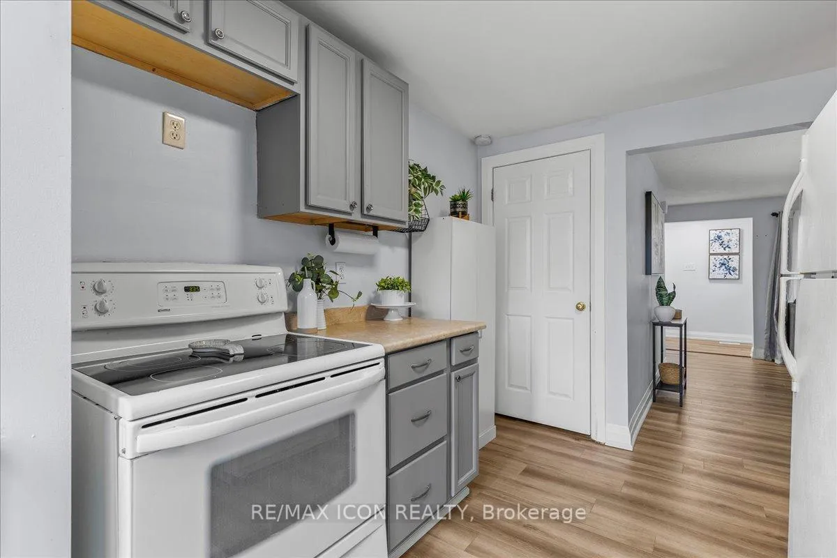 Photo 18 of 331 Preston Parkway, Cambridge — HOMEH