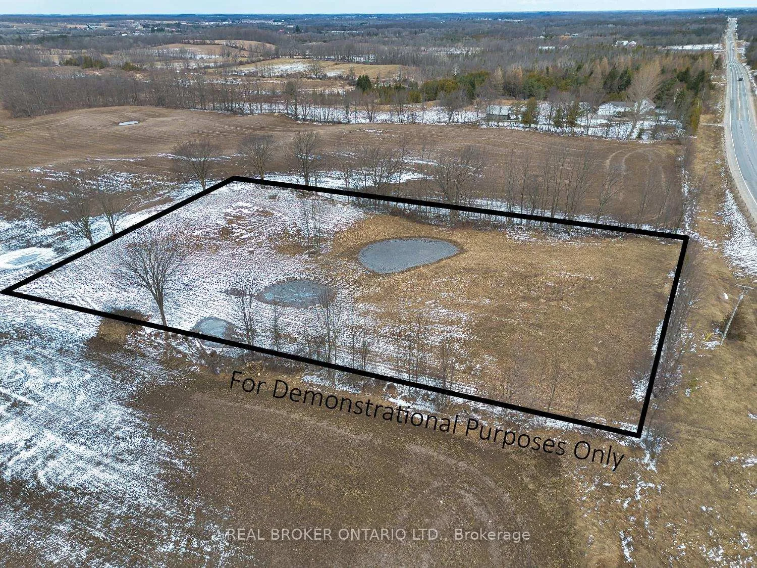 Photo 2 of 316486 6 Highway, Chatsworth — HOMEH