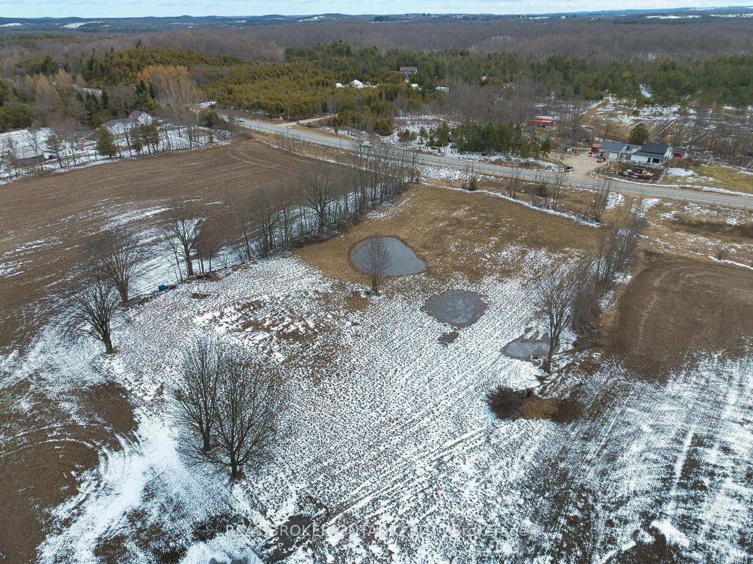 Photo 13 of 316486 6 Highway, Chatsworth — HOMEH