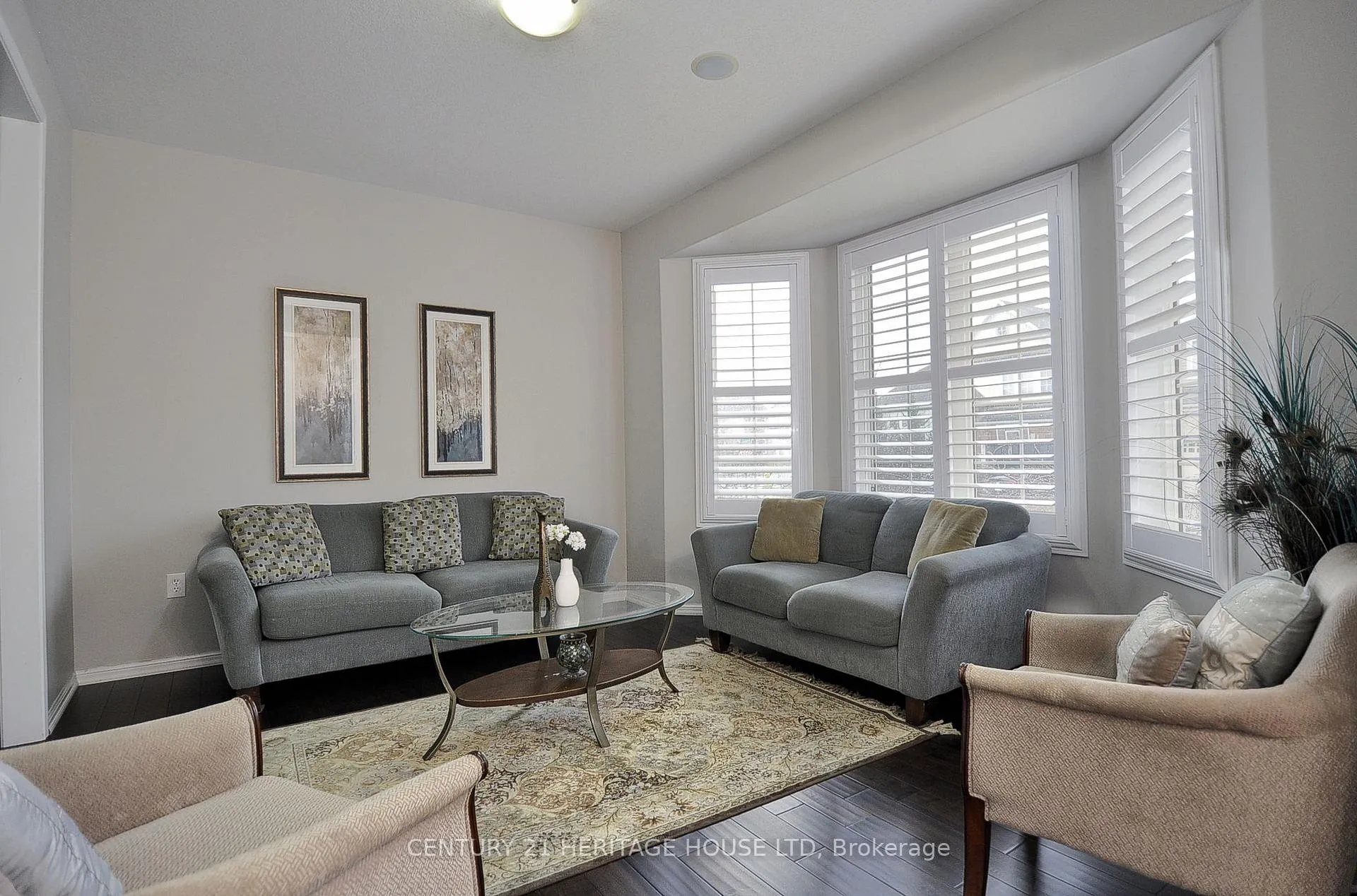 Photo 6 of 56 Henwood Drive S, Cambridge, Silver Heights — HOMEH