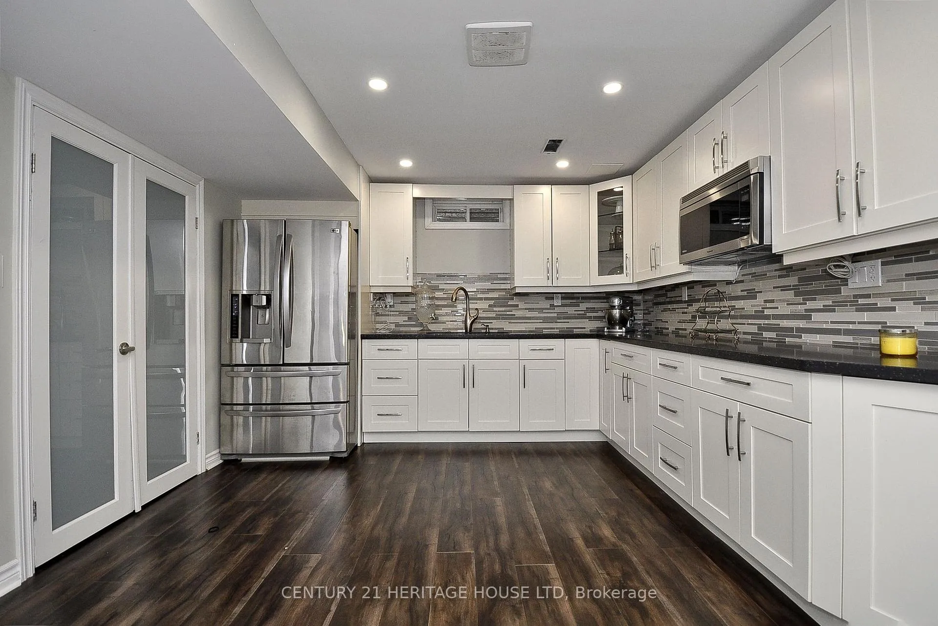 Photo 35 of 56 Henwood Drive S, Cambridge, Silver Heights — HOMEH