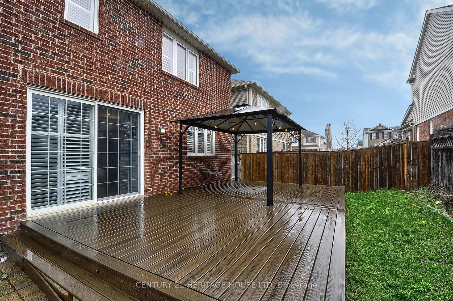 Photo 42 of 56 Henwood Drive S, Cambridge, Silver Heights — HOMEH