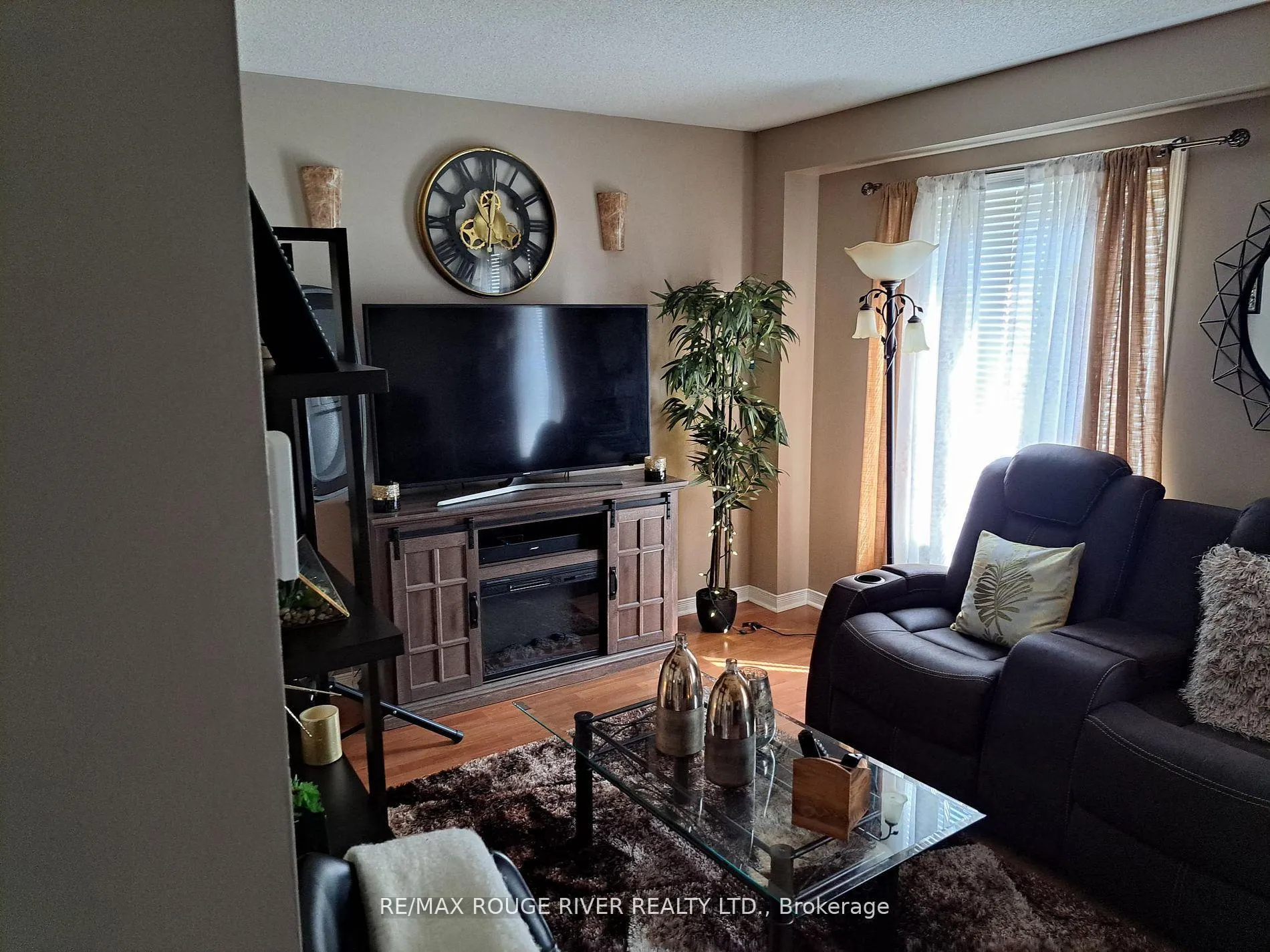 Photo 10 of Unit 40, 1850 Kingston Road, Pickering, Village East — HOMEH