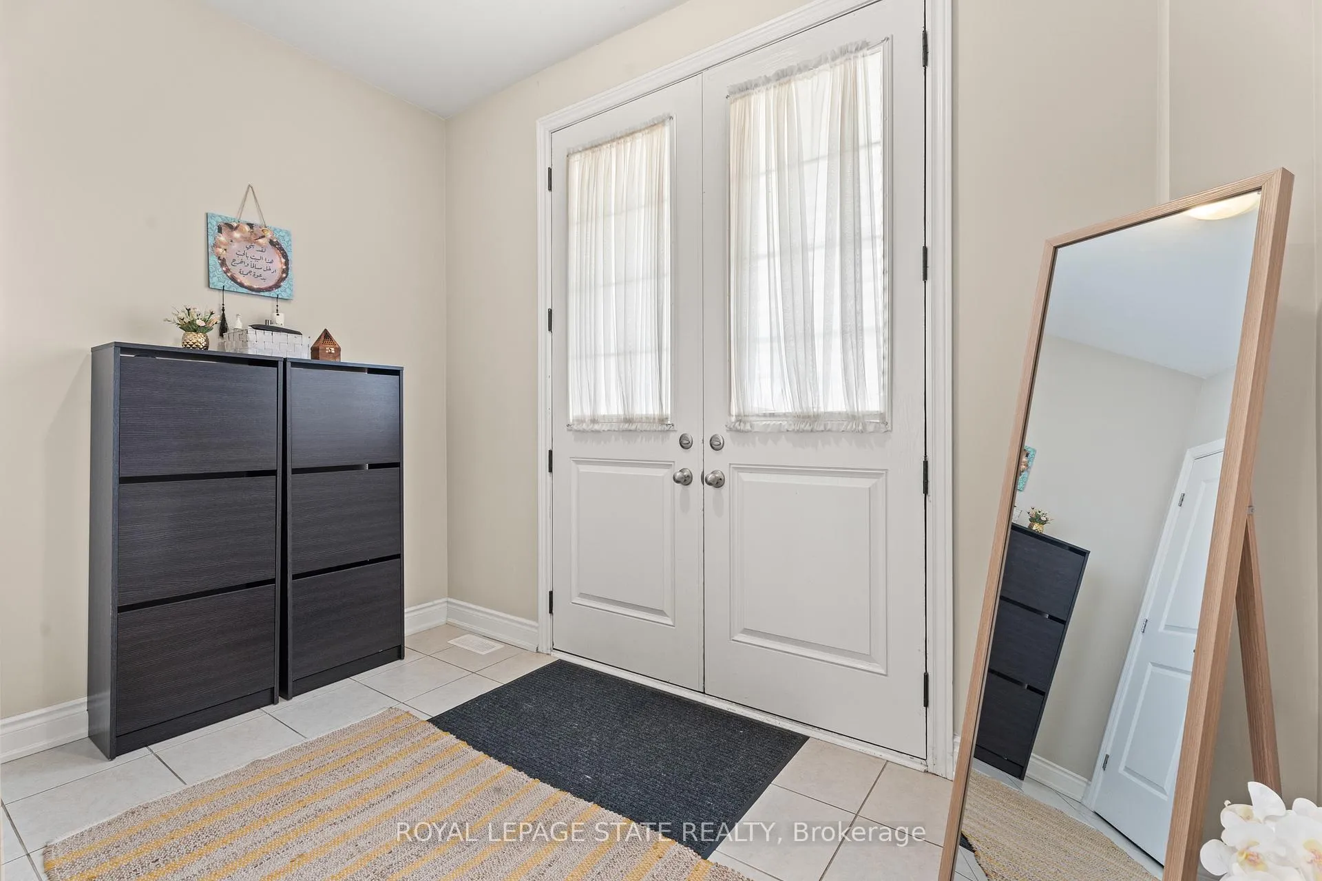 Photo 5 of 28 Heming Trail, Hamilton, Ancaster — HOMEH