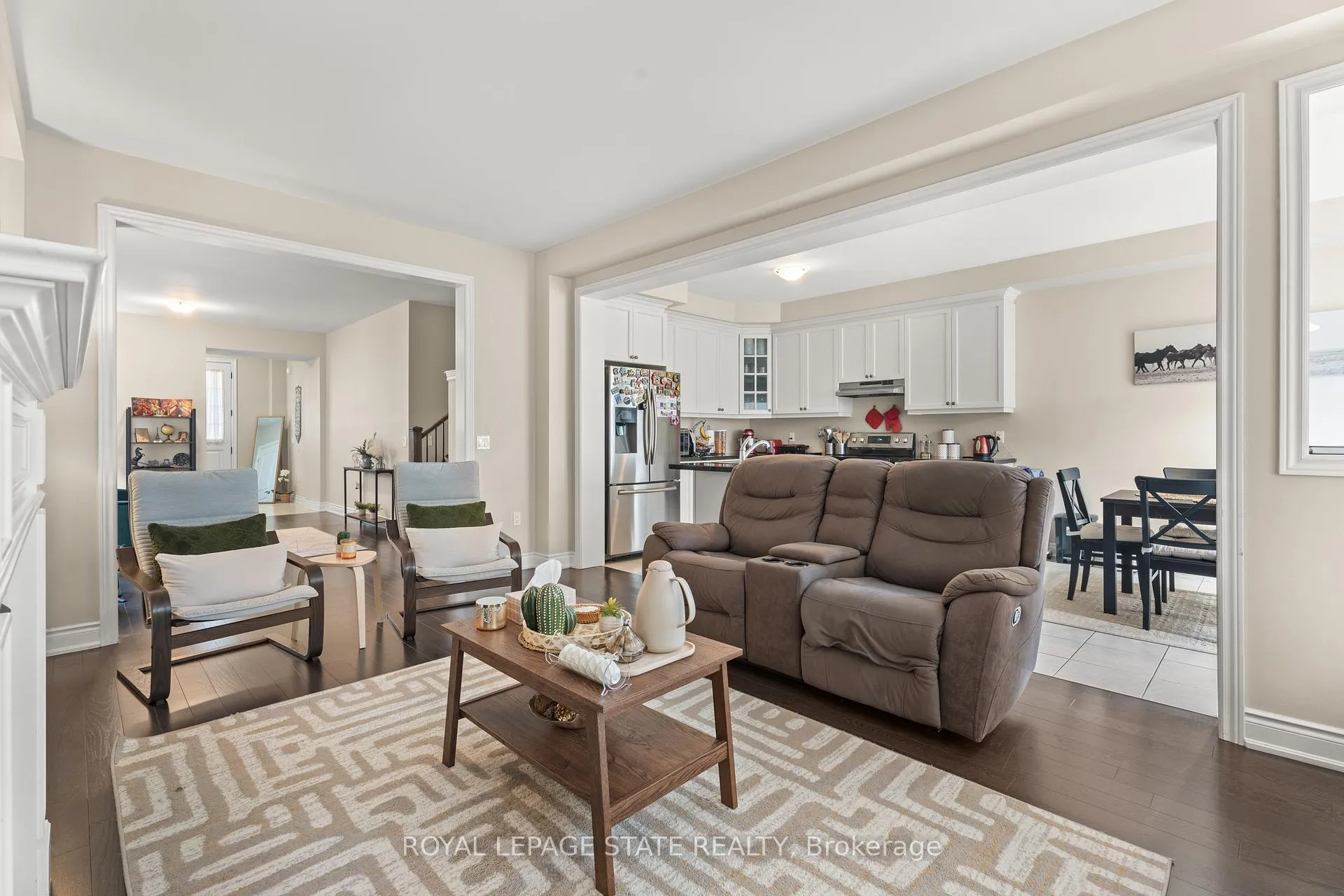 Photo 11 of 28 Heming Trail, Hamilton, Ancaster — HOMEH