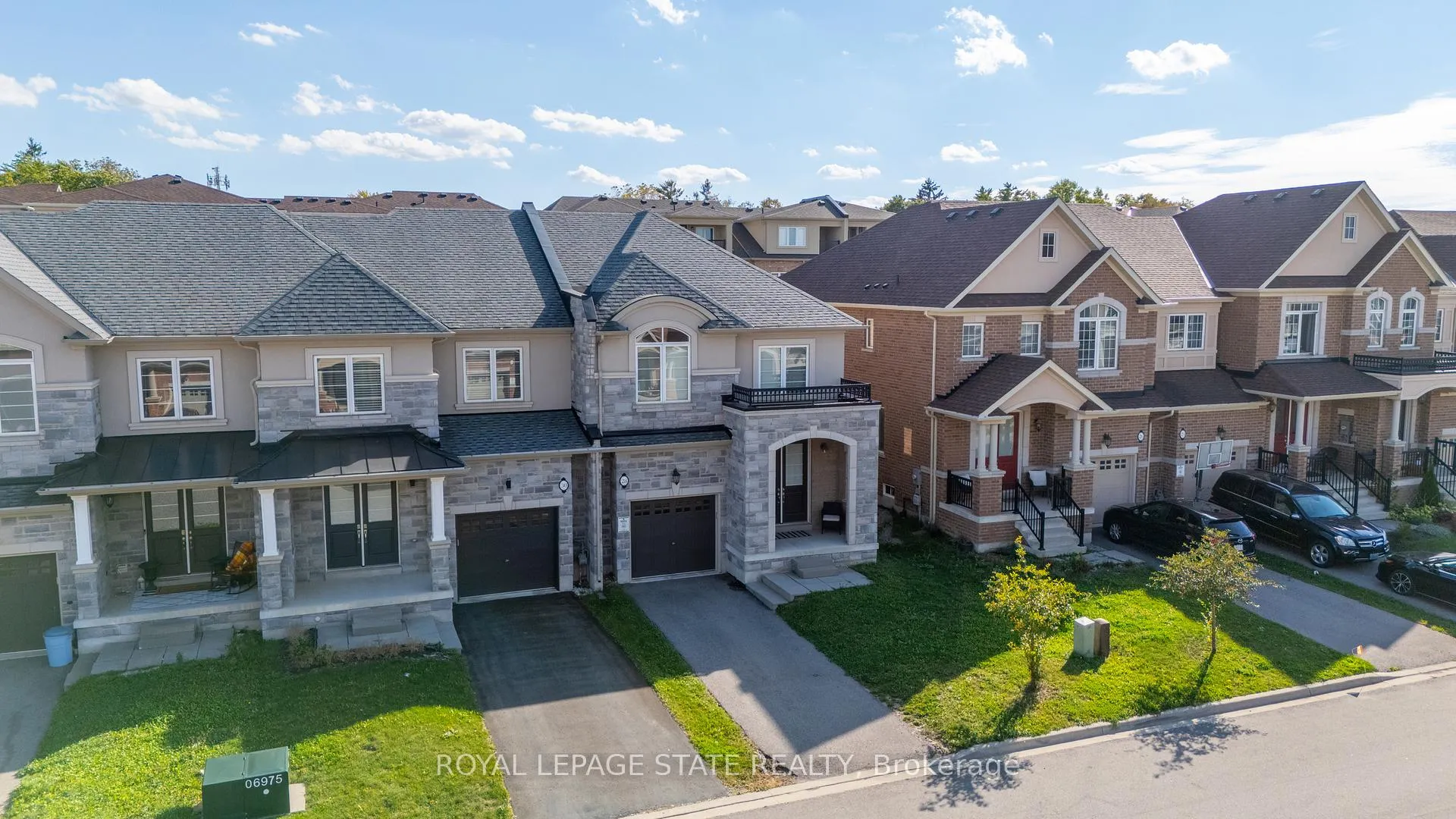 Photo 37 of 28 Heming Trail, Hamilton, Ancaster — HOMEH