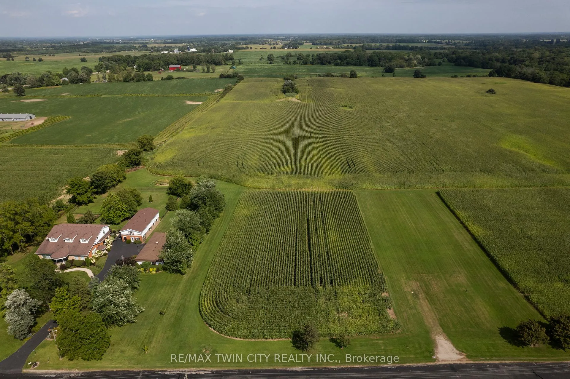Photo 1 of 40 Brant Mill Road, Brant, Oakland — HOMEH