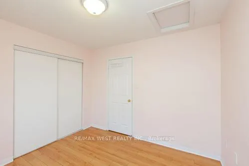 Photo 25 of 861 Bourne Crescent, Oshawa, Lakeview — HOMEH