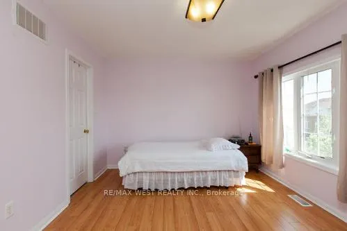 Photo 28 of 861 Bourne Crescent, Oshawa, Lakeview — HOMEH