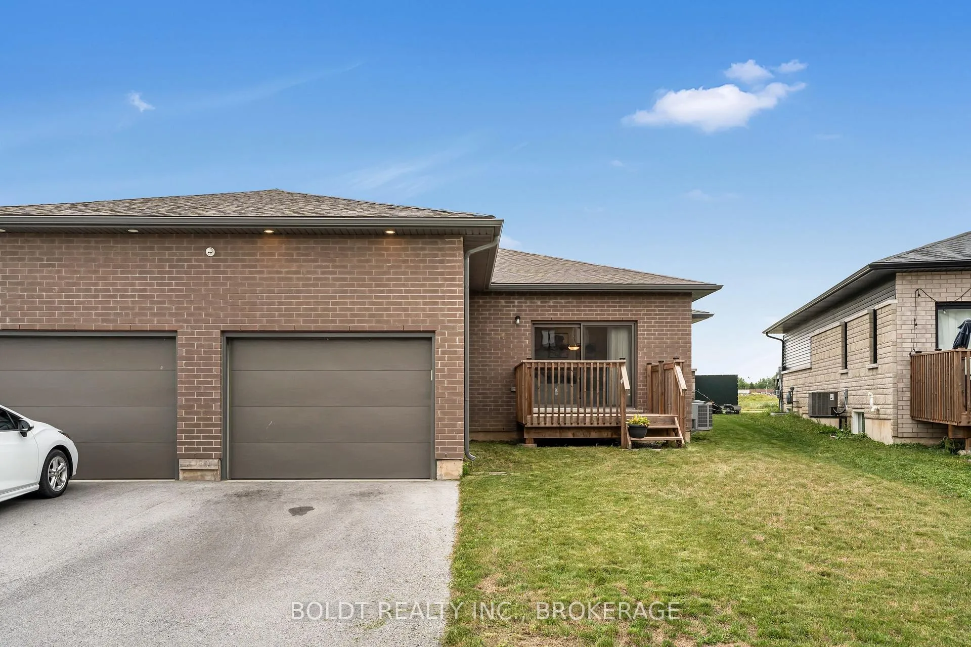 Photo 34 of 80 Summersides Boulevard, Pelham, Fonthill — HOMEH