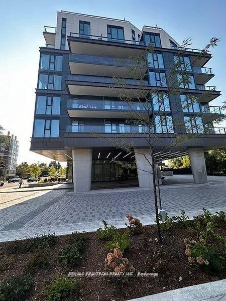 Front of Unit 415, 250 Lawrence Avenue W