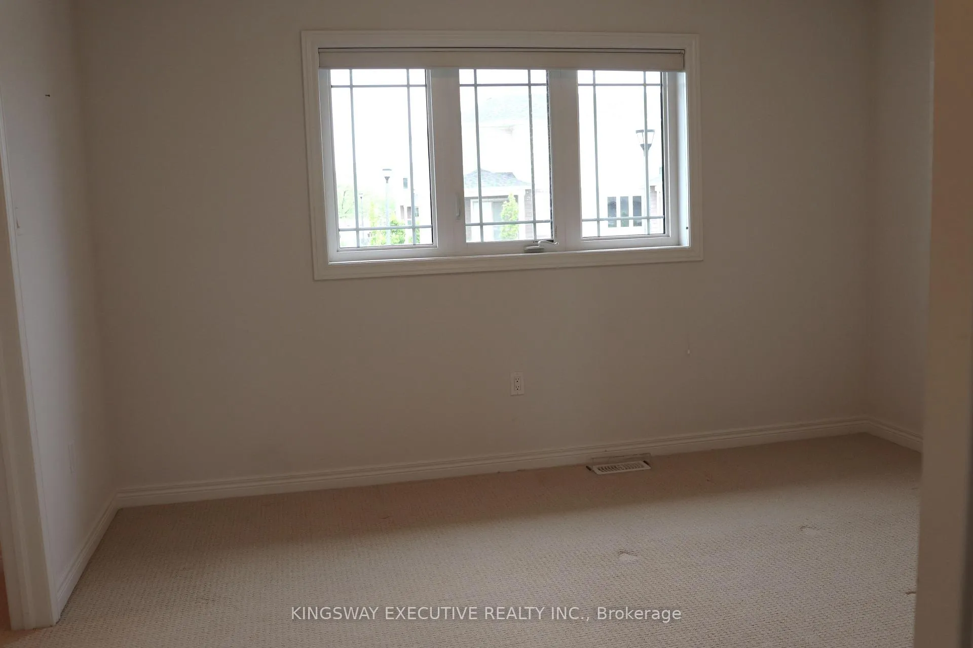 Photo 47 of 58 Oliver Lane, St. Catharines — HOMEH