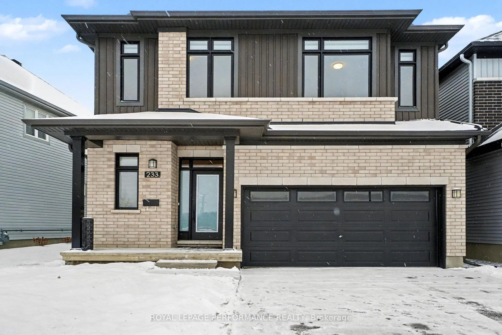 Front of 233 Beaugency Street