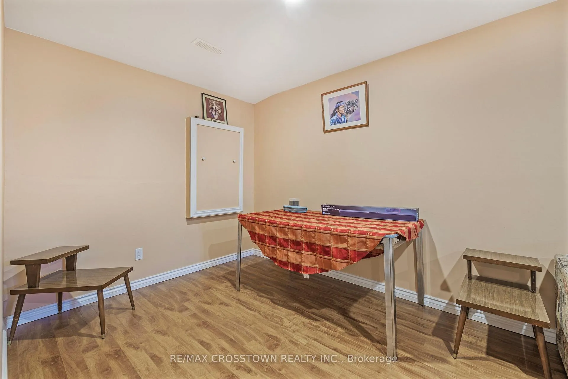 Photo 25 of 23 Stonemount Crescent, Essa, Angus — HOMEH