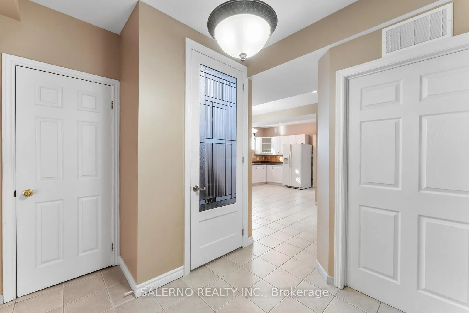 Photo 26 of 521 Cunningham Drive, Vaughan, Maple — HOMEH