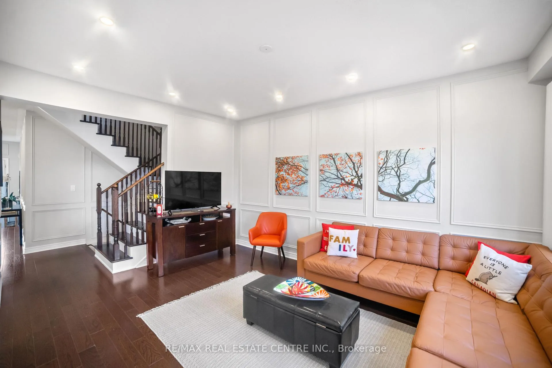Photo 16 of 1106 Cactus Crescent, Pickering, Rural Pickering — HOMEH