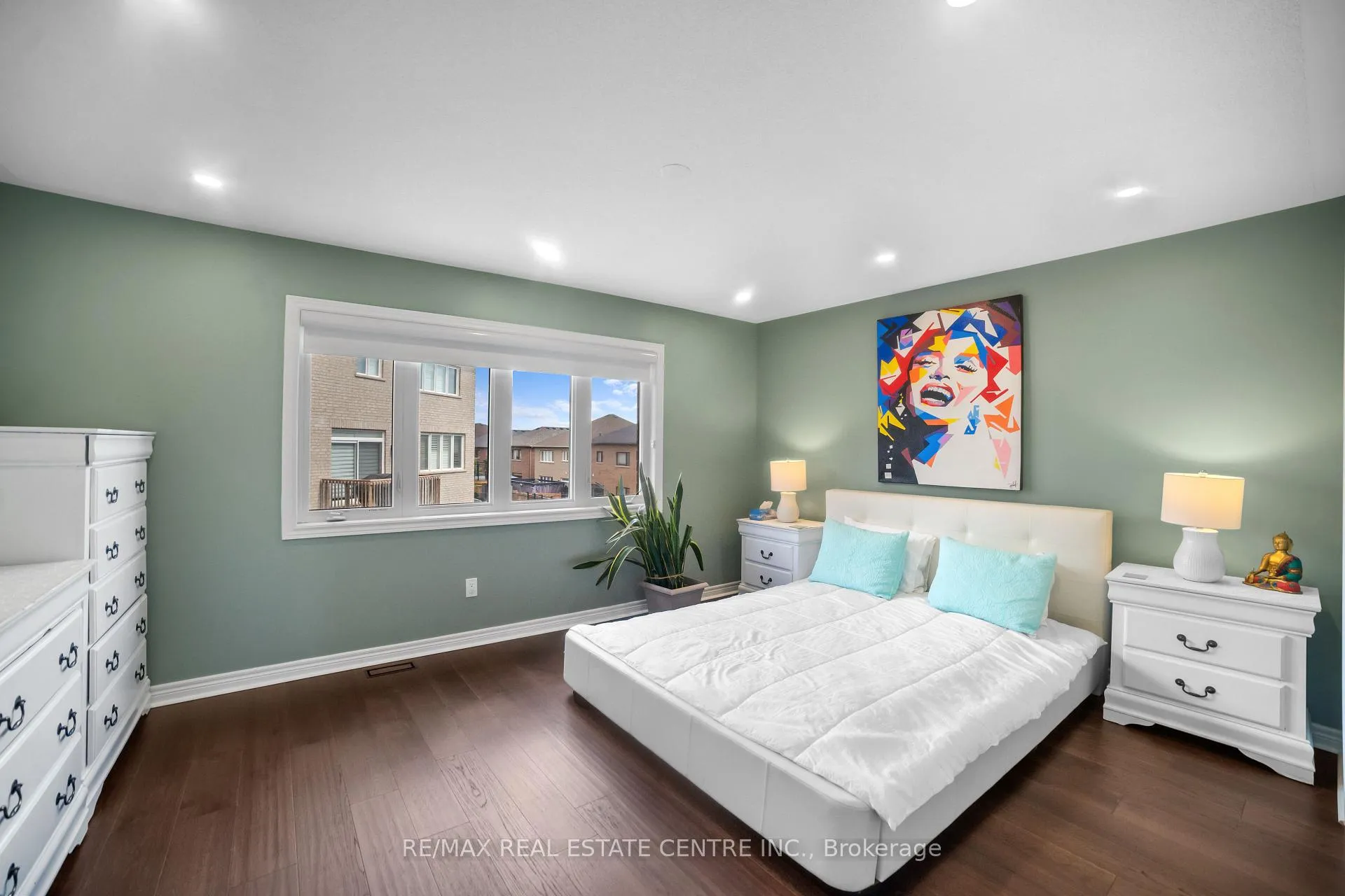 Photo 22 of 1106 Cactus Crescent, Pickering, Rural Pickering — HOMEH