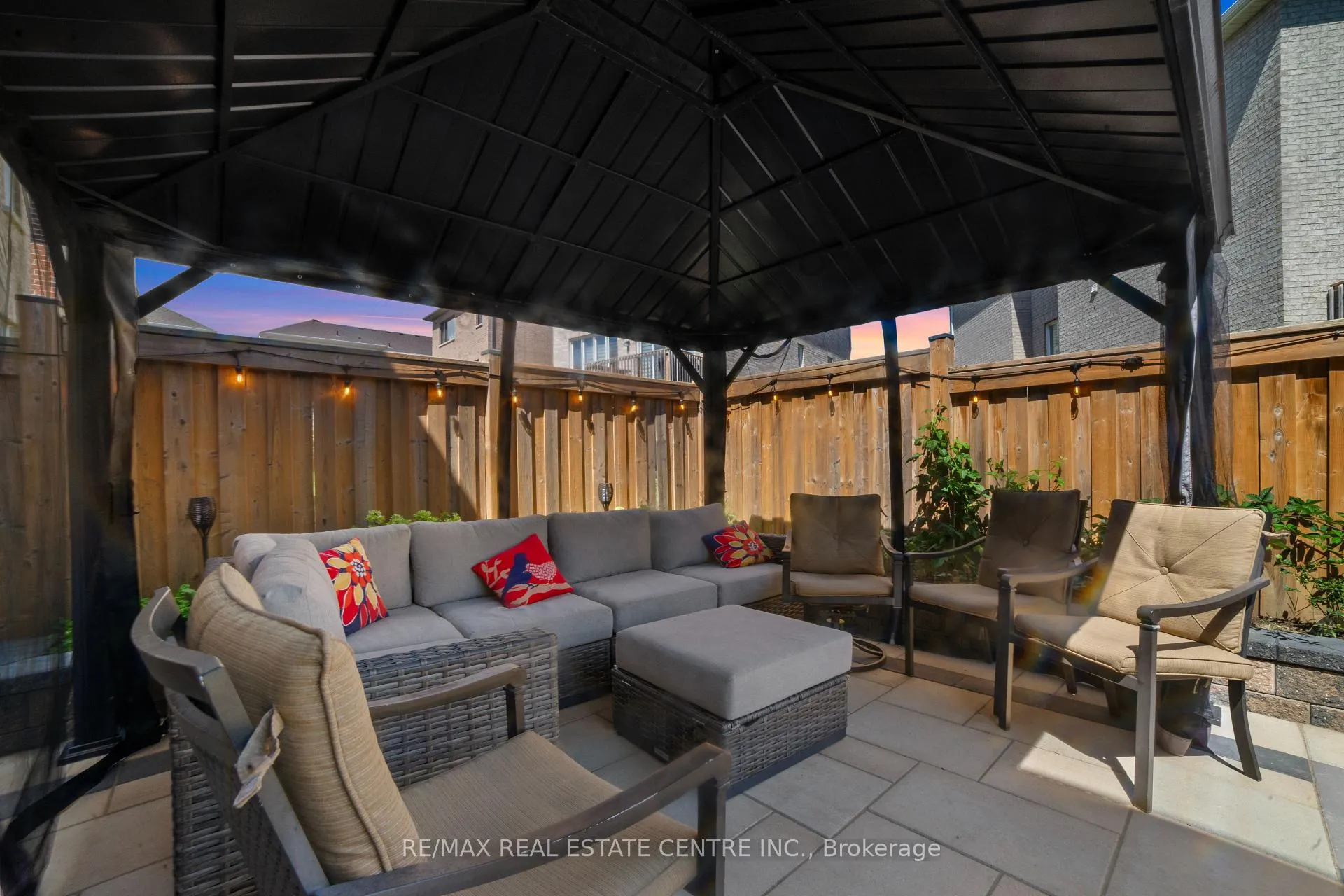 Photo 35 of 1106 Cactus Crescent, Pickering, Rural Pickering — HOMEH