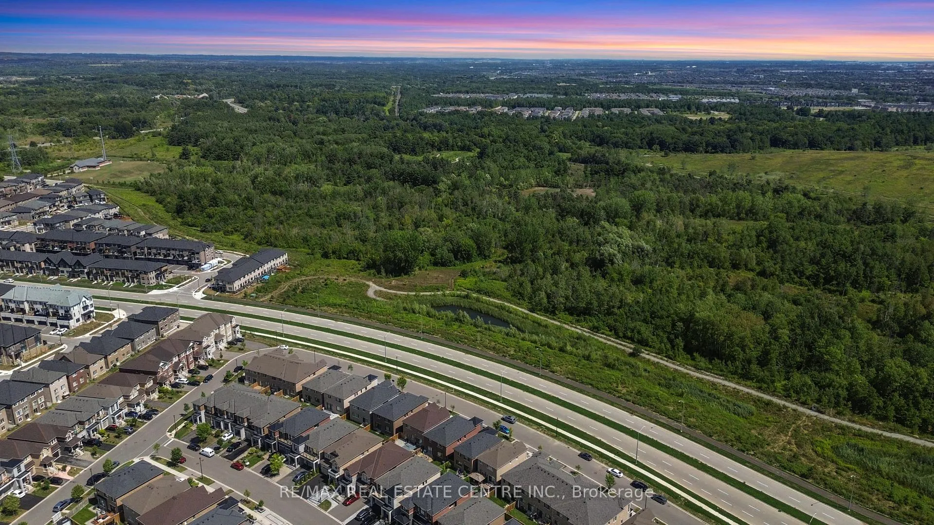 Photo 44 of 1106 Cactus Crescent, Pickering, Rural Pickering — HOMEH