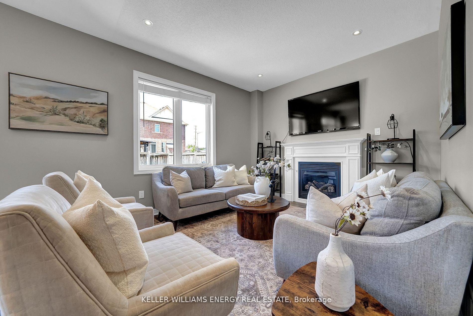 Photo 21 of 79 Sumersford Drive, Clarington, Bowmanville — HOMEH