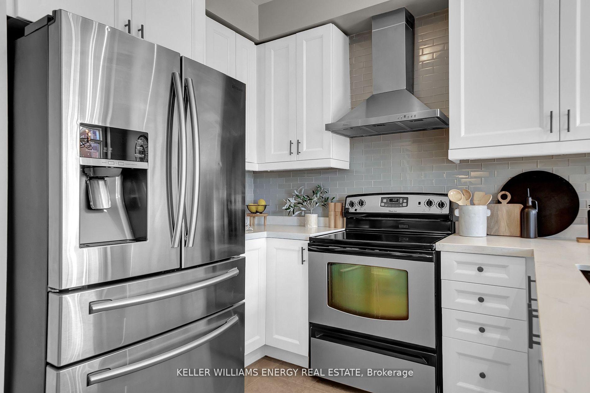 Photo 26 of 79 Sumersford Drive, Clarington, Bowmanville — HOMEH