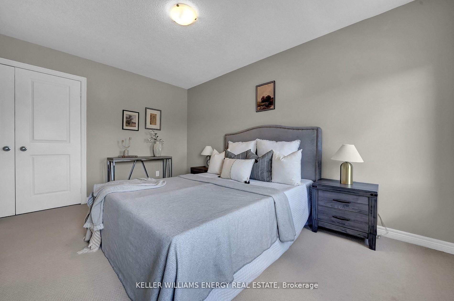 Photo 42 of 79 Sumersford Drive, Clarington, Bowmanville — HOMEH