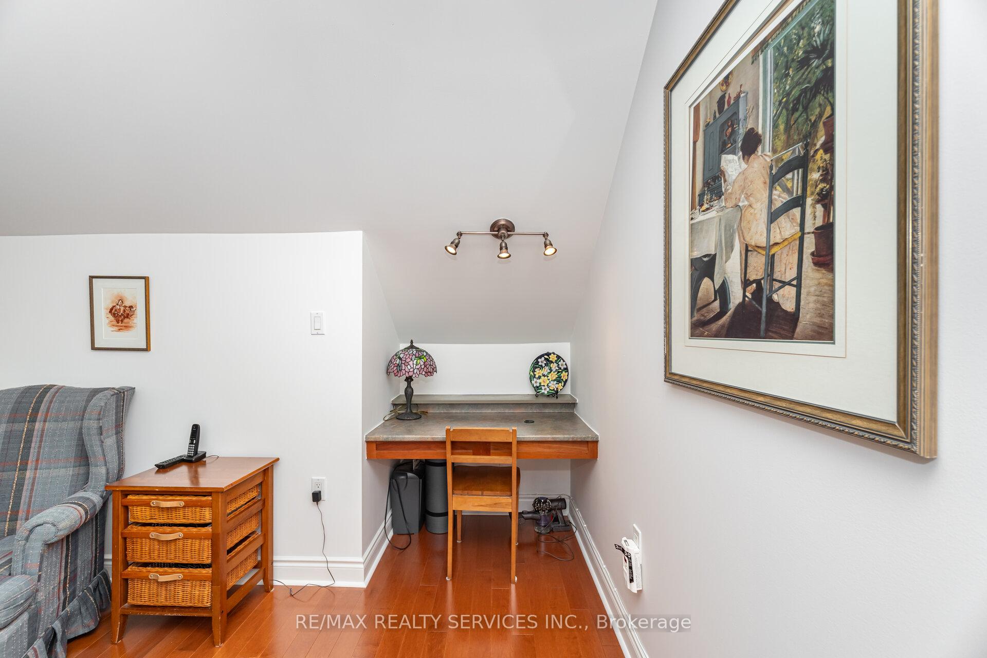 Photo 17 of 24 Putney Road, Caledon, Caledon East — HOMEH