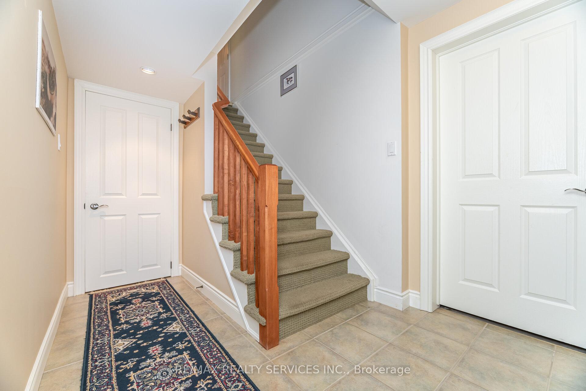 Photo 26 of 24 Putney Road, Caledon, Caledon East — HOMEH