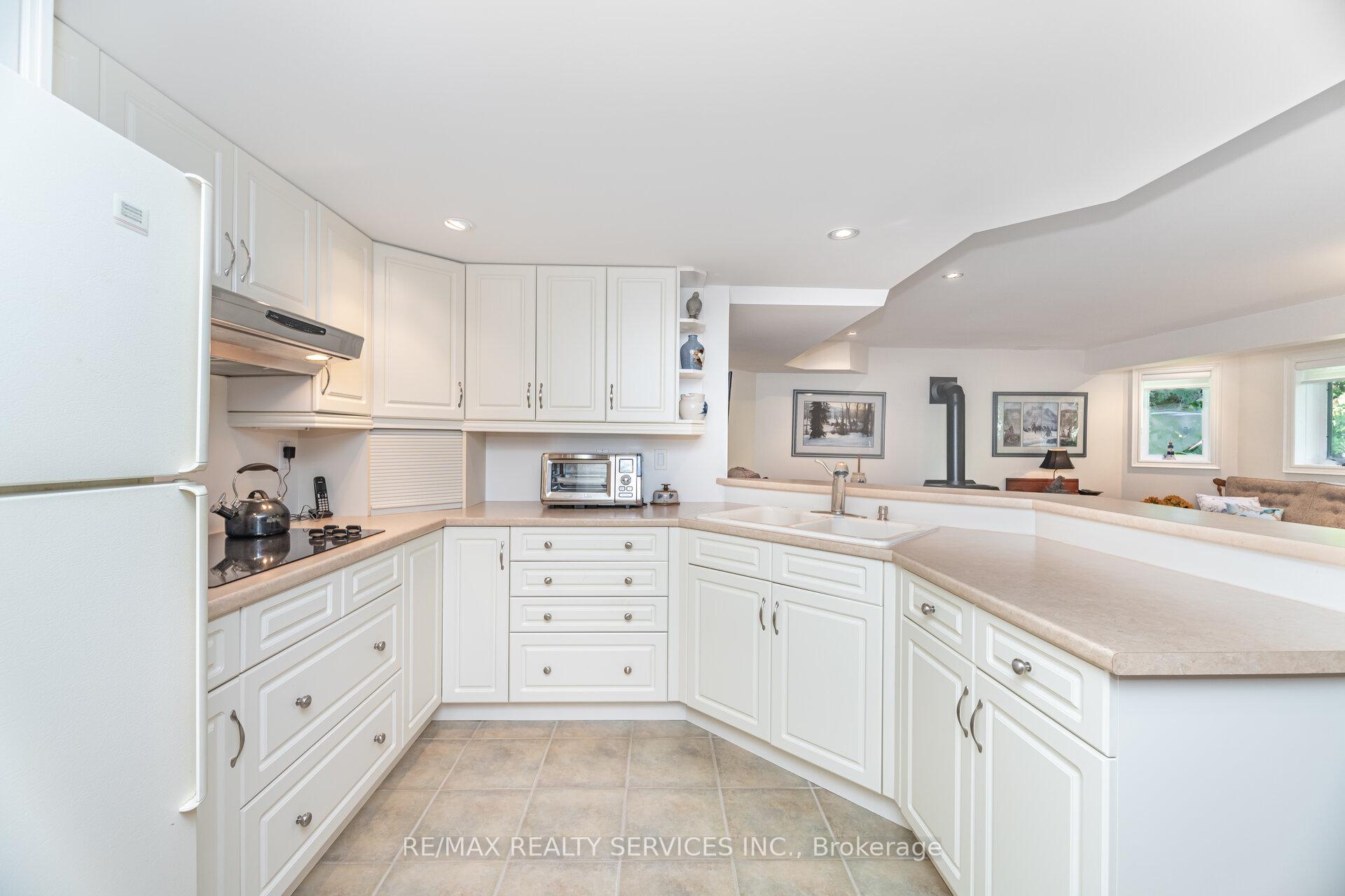 Photo 31 of 24 Putney Road, Caledon, Caledon East — HOMEH