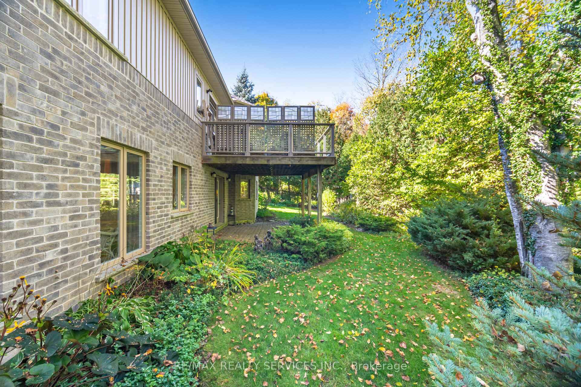 Photo 47 of 24 Putney Road, Caledon, Caledon East — HOMEH