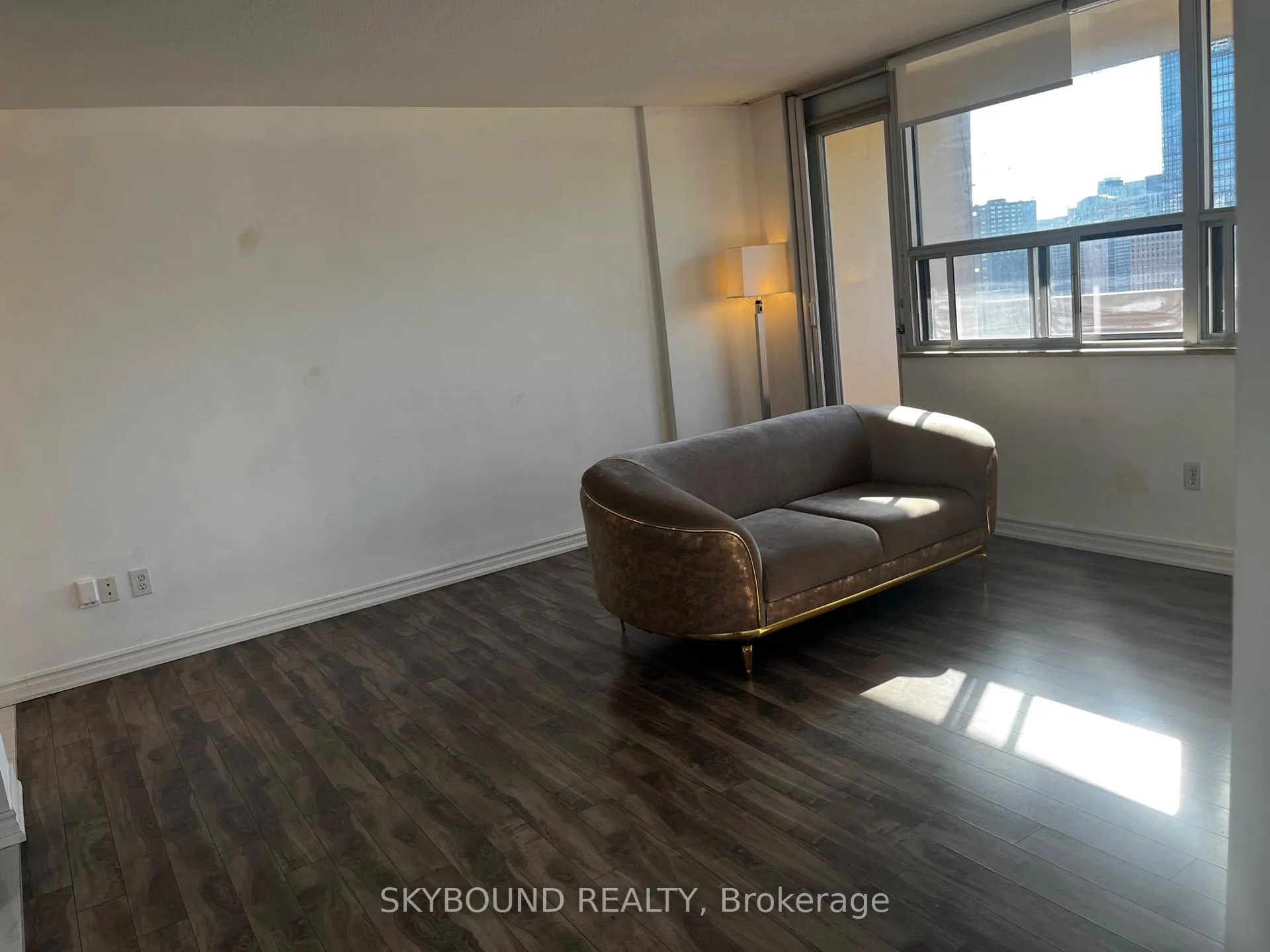 Photo 14 of Unit 2417, 40 Homewood Avenue, Toronto, Cabbagetown-South St. James Town — HOMEH