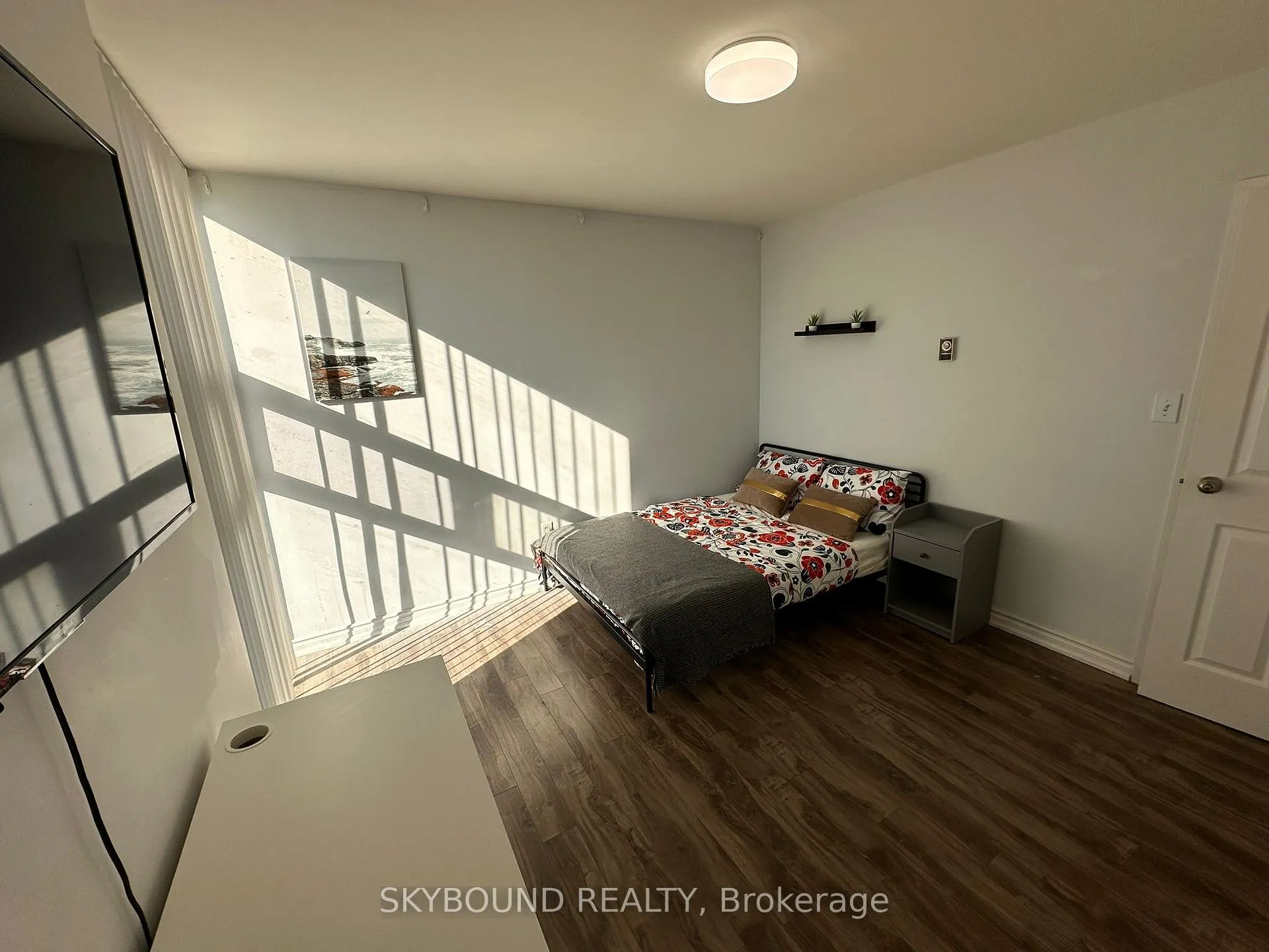 Photo 16 of Unit 2417, 40 Homewood Avenue, Toronto, Cabbagetown-South St. James Town — HOMEH