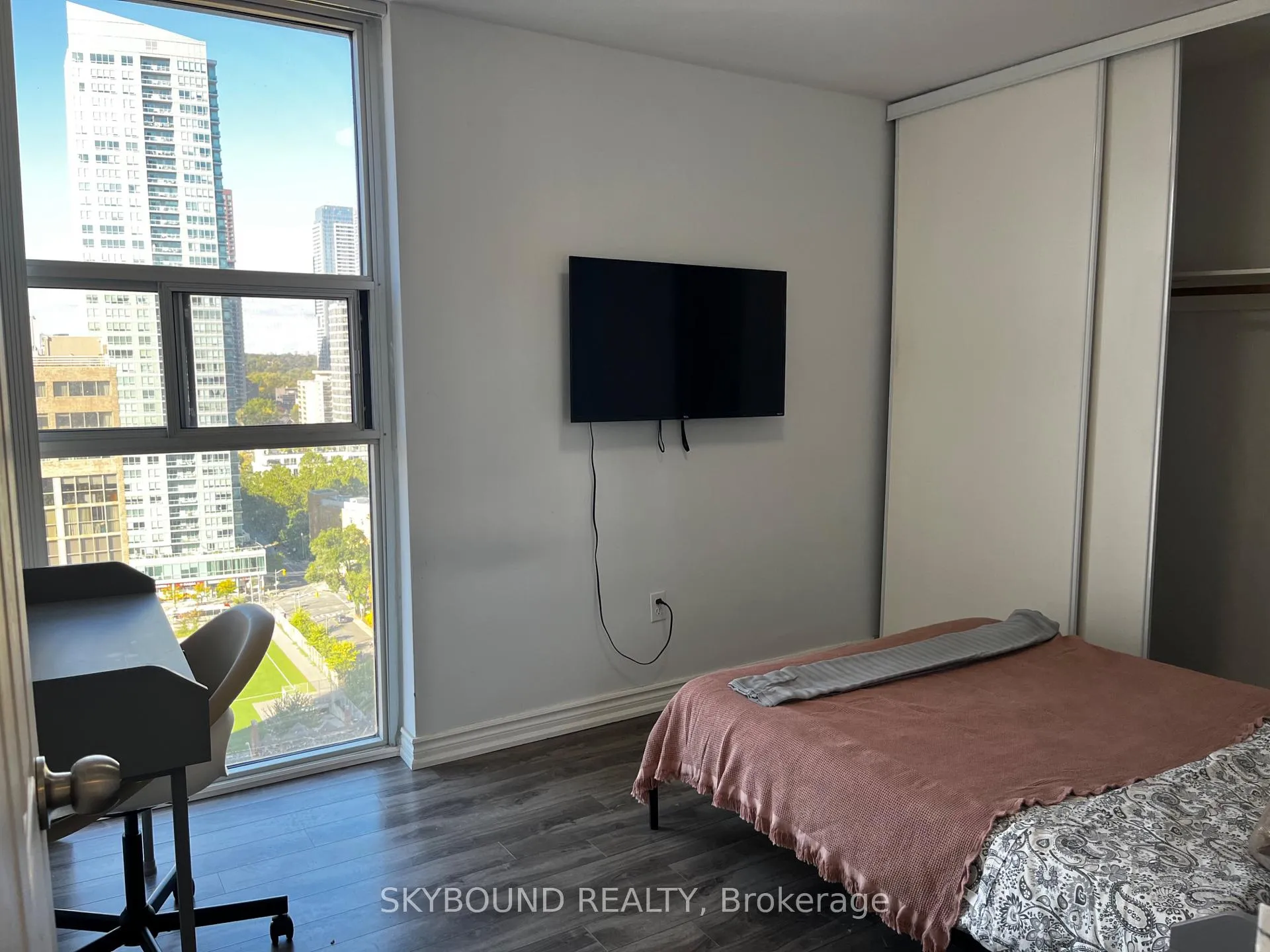 Photo 18 of Unit 2417, 40 Homewood Avenue, Toronto, Cabbagetown-South St. James Town — HOMEH