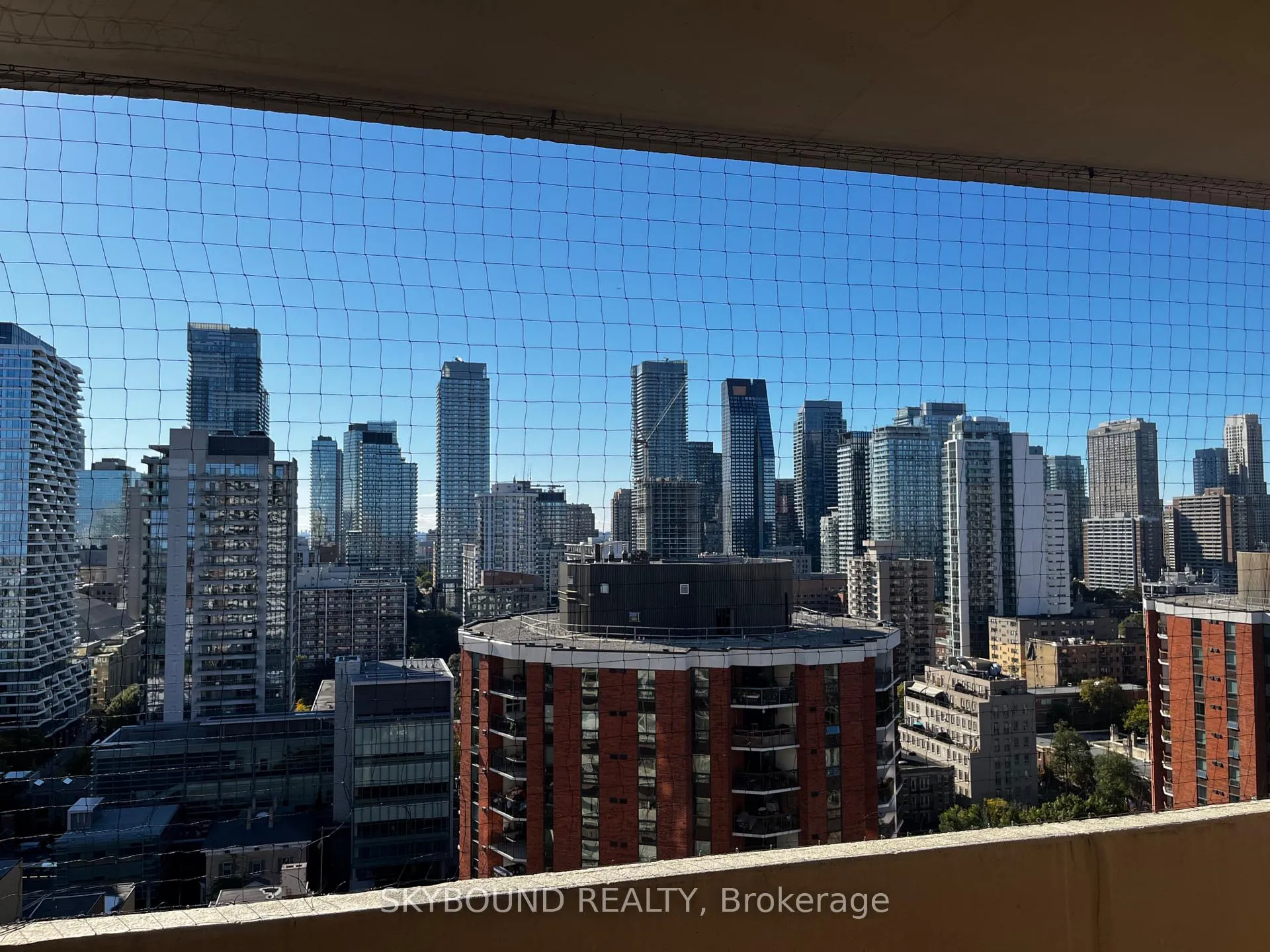 Photo 20 of Unit 2417, 40 Homewood Avenue, Toronto, Cabbagetown-South St. James Town — HOMEH