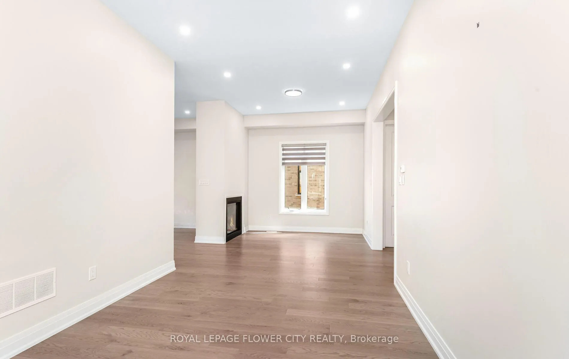 Photo 13 of 44 Royal Fern Crescent, Caledon, Rural Caledon — HOMEH