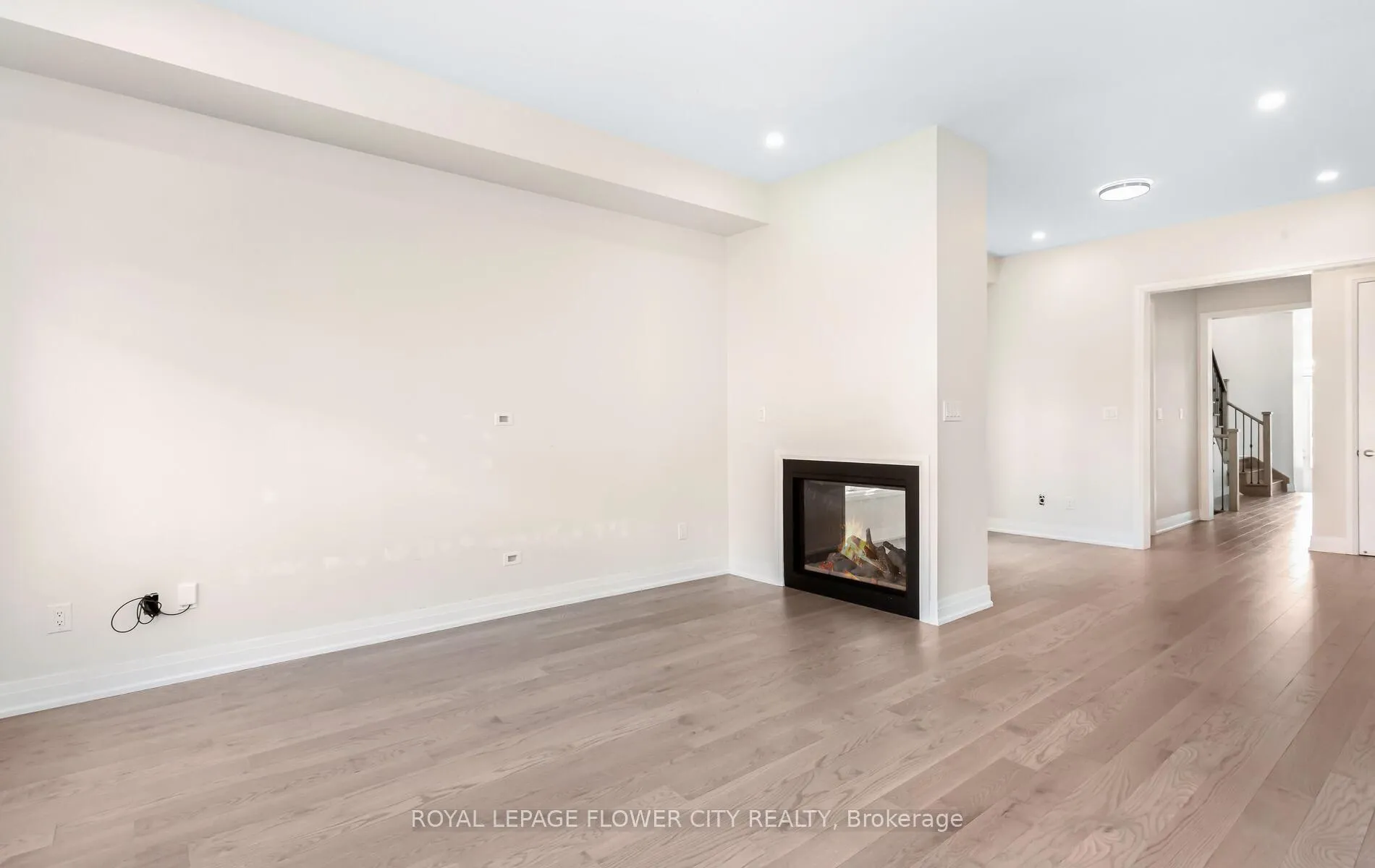 Photo 17 of 44 Royal Fern Crescent, Caledon, Rural Caledon — HOMEH