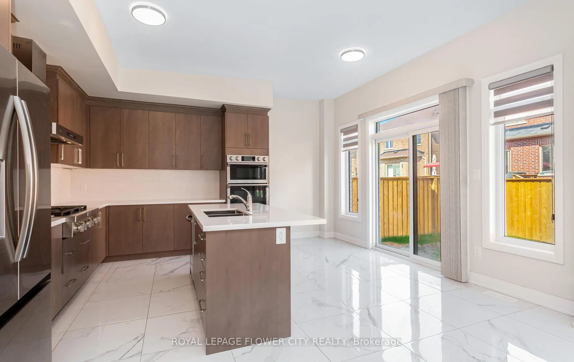 Photo 20 of 44 Royal Fern Crescent, Caledon, Rural Caledon — HOMEH