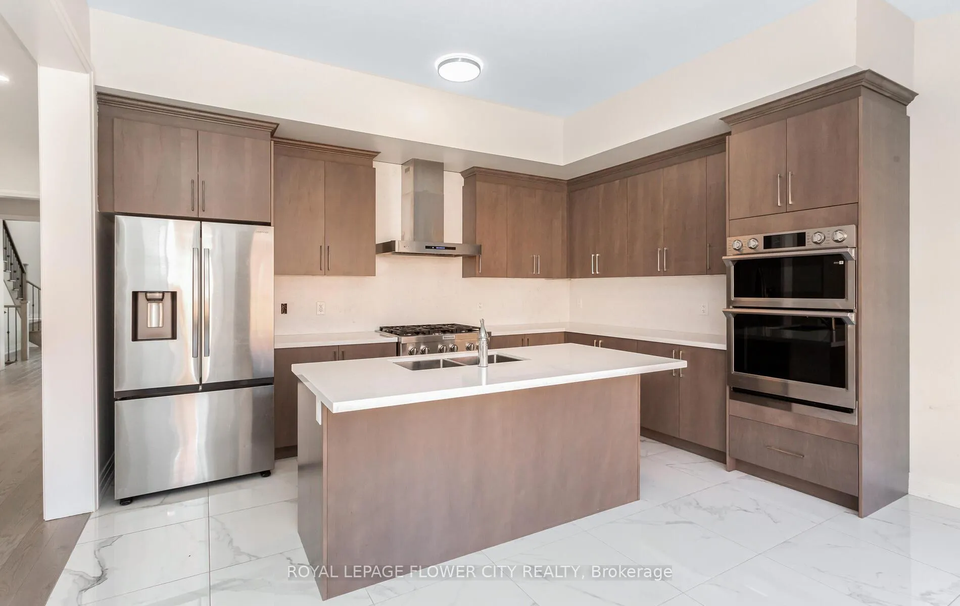 Photo 21 of 44 Royal Fern Crescent, Caledon, Rural Caledon — HOMEH