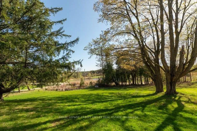 Photo 6 of 15719 Shaws Creek Road, Caledon, Rural Caledon — HOMEH