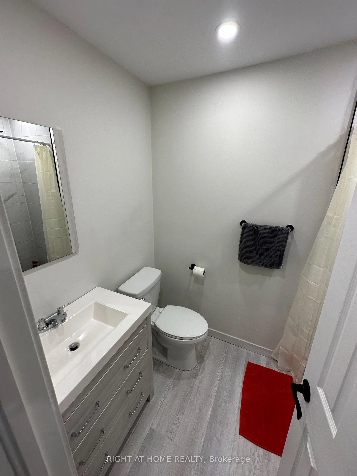 Photo 6 of 1294 Old Orchard Avenue, Pickering, Bay Ridges — HOMEH