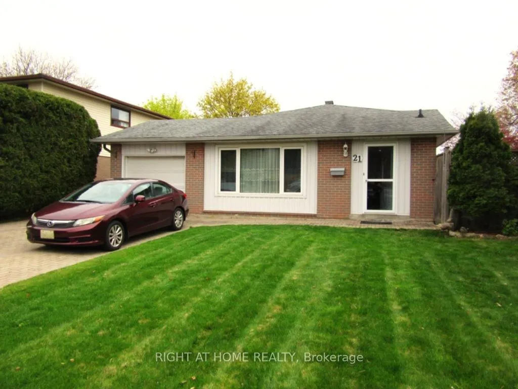 Front of 21 Willis Drive