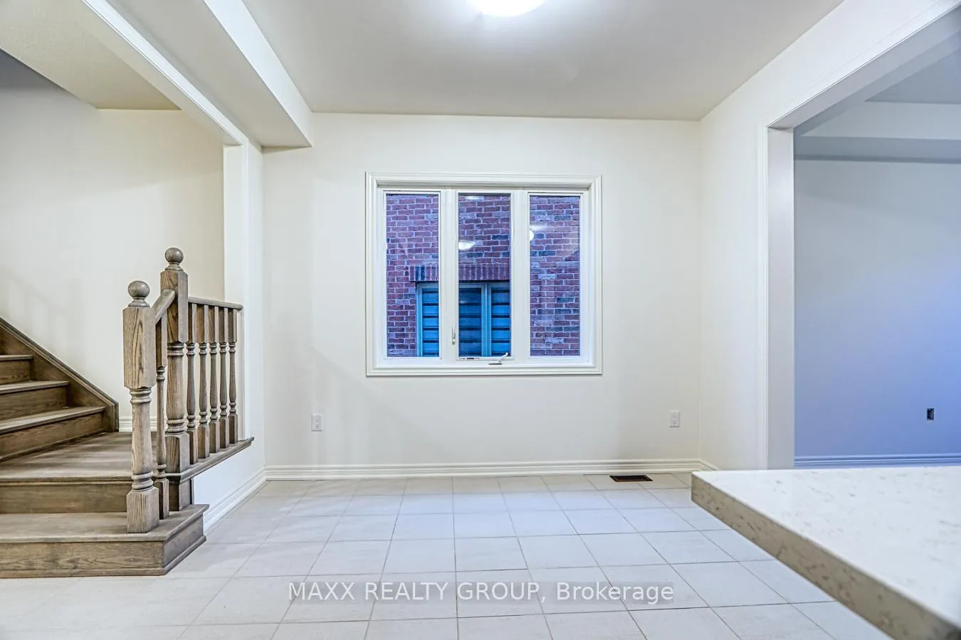 Photo 37 of 297 Great Falls Boulevard, Hamilton, Waterdown — HOMEH